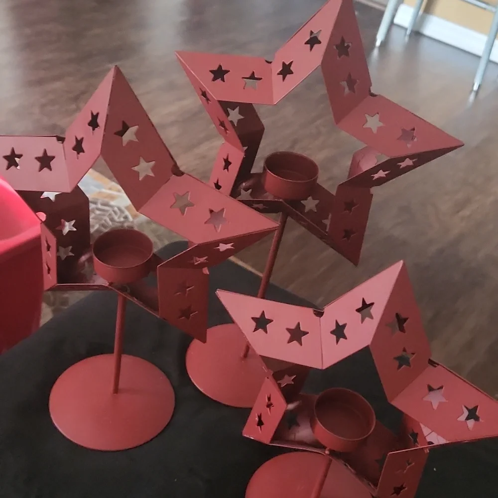 Set of 3 Star Tealight Candle Holders - Picture 9 of 15